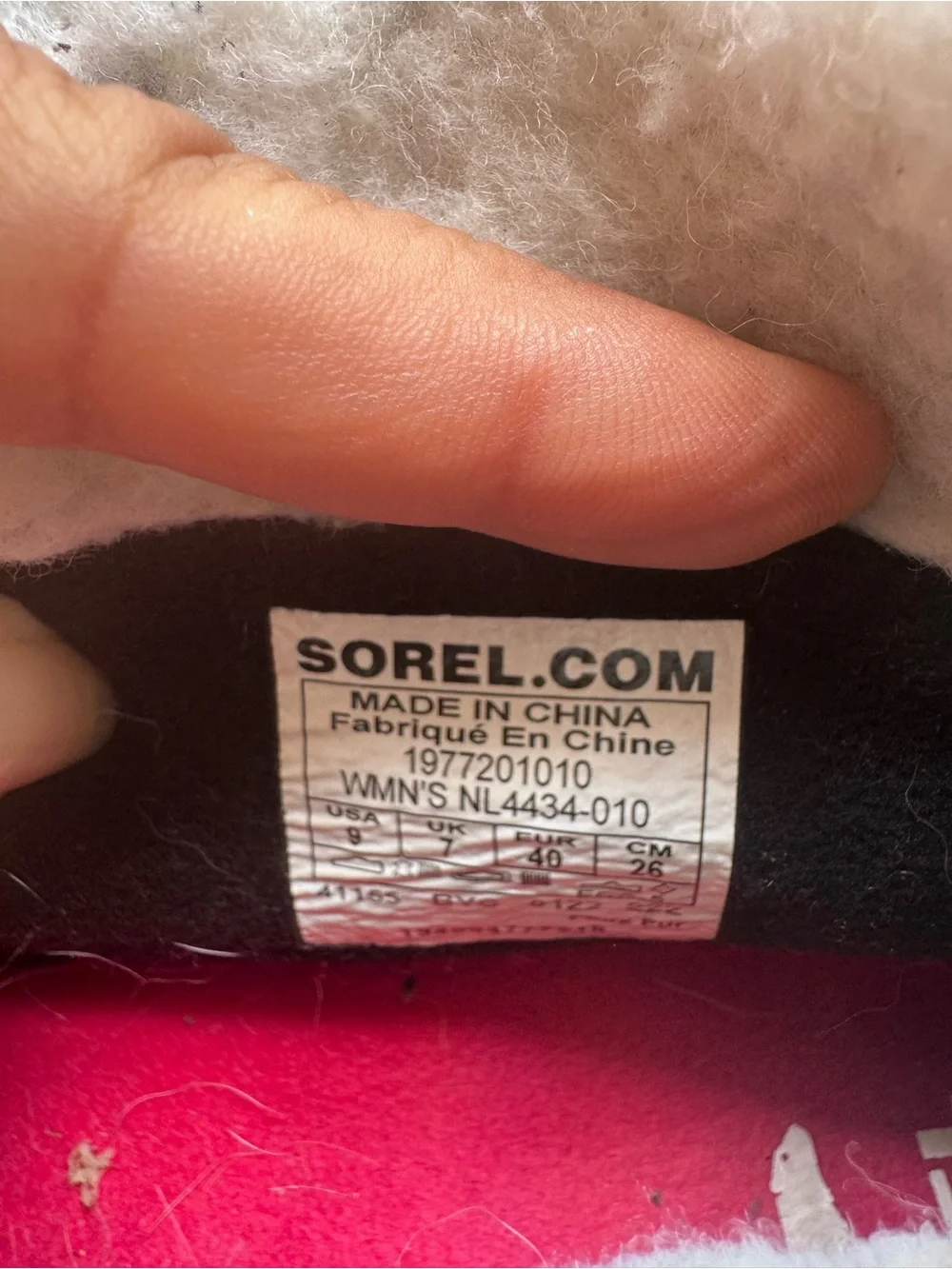 Sorel Black Out ‘N About III Conquest waterproof Lace-Up Women's Winter Boots 9